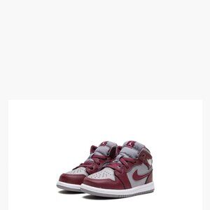 Toddler Jordan 1 size 6c
